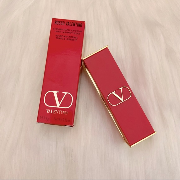 Valentino Other - Valentino Rosso Matte Striking Pigment Refillable Lipstick 107A Ode to Natural